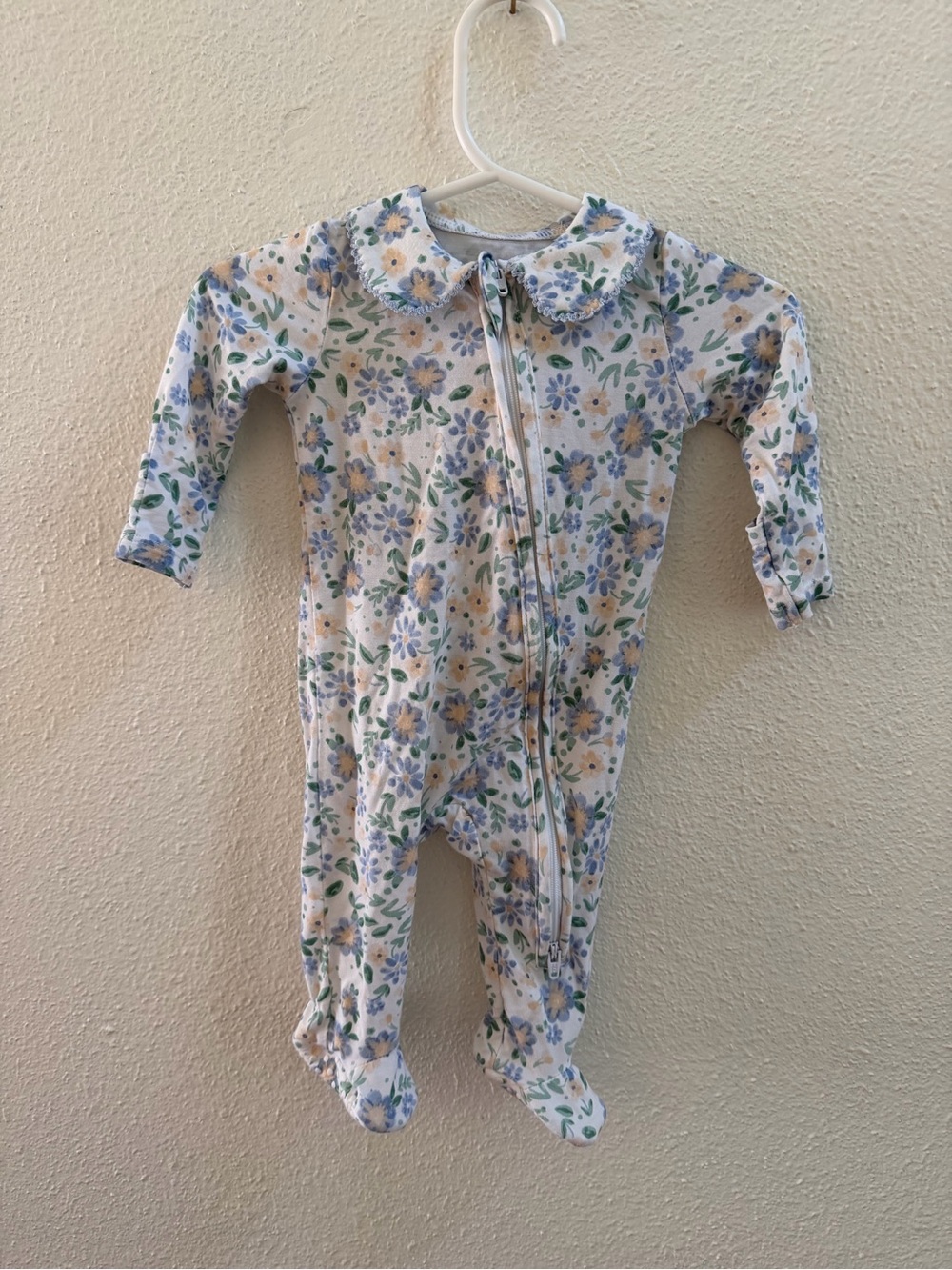 Angel Dear Floral Zip Footed One-Piece - Blue, Yellow & Green